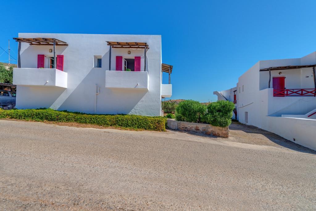 Hotel Smaragdi Apartments Vissa Bagian luar foto