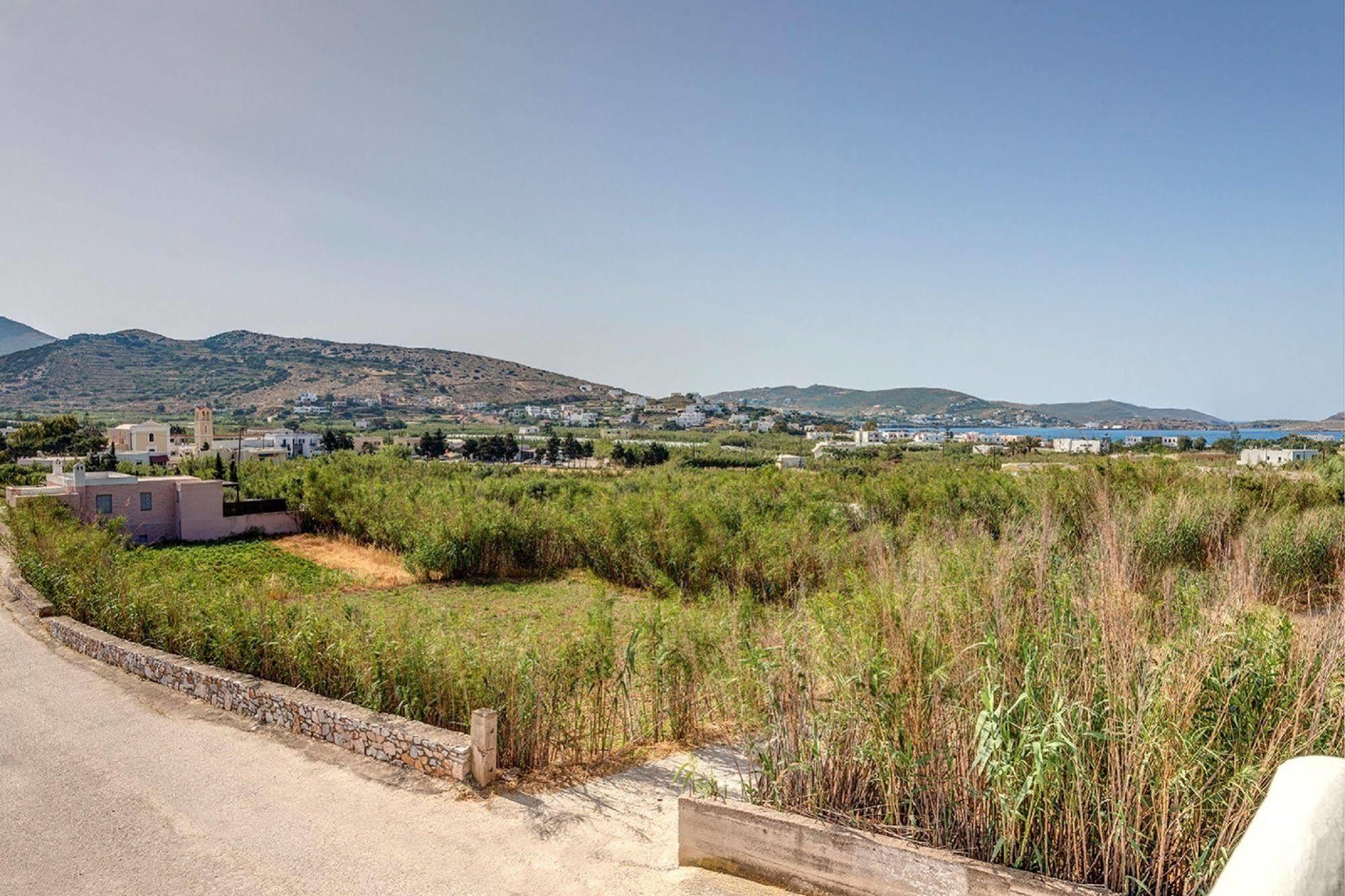 Hotel Smaragdi Apartments Vissa Bagian luar foto